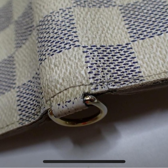 AUTHENTIC Louis Vuitton Damier Azur Wallet 🥰 N63072 - Picture 6 of 6